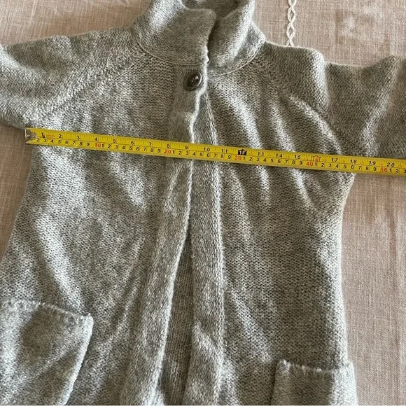 Effortless Cape-Style LUXE Knit Sweater Petite Fit, Heather Gray Soft & Cozy - Picture 10 of 12